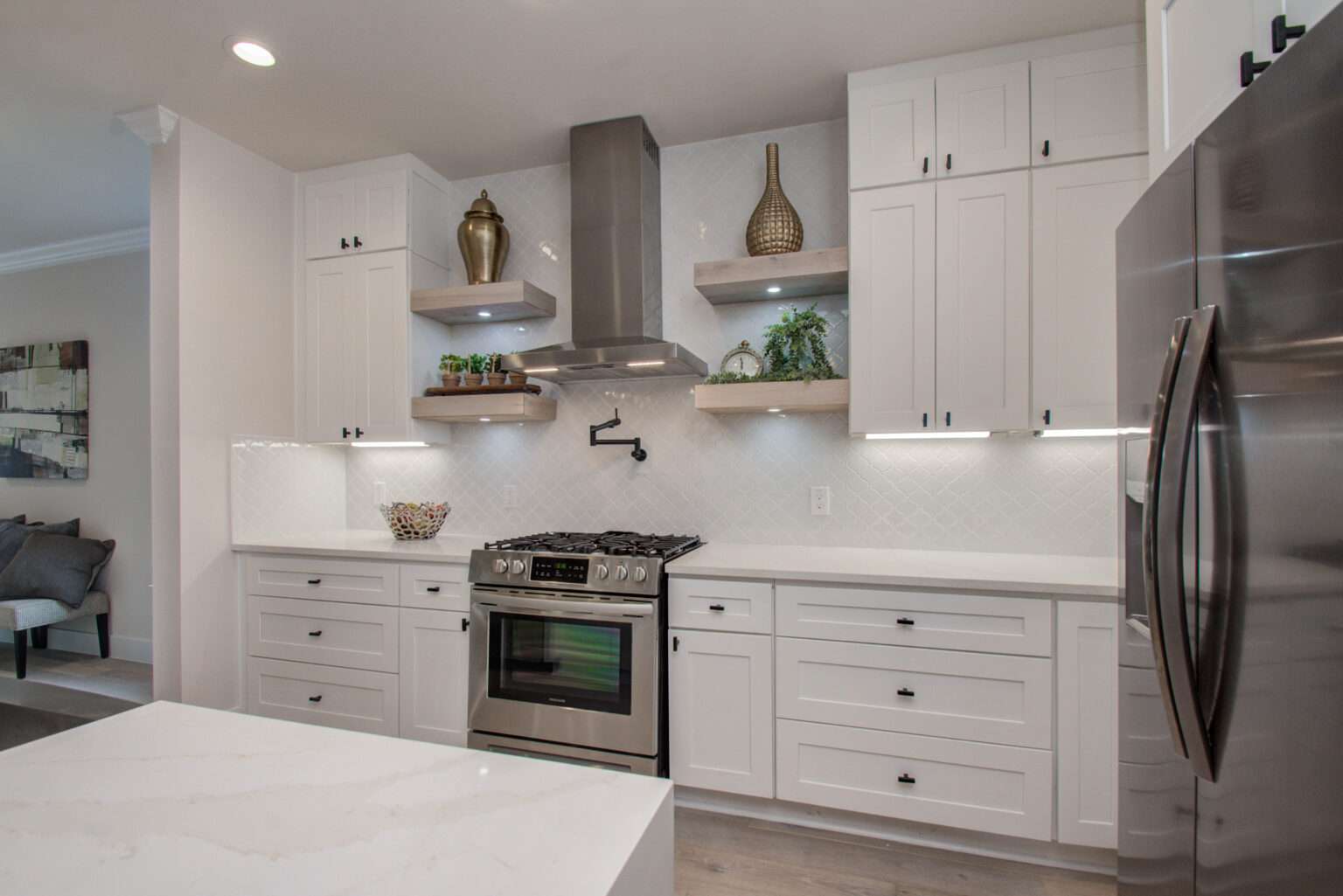 Europa-steps-kitchen-1536x1025